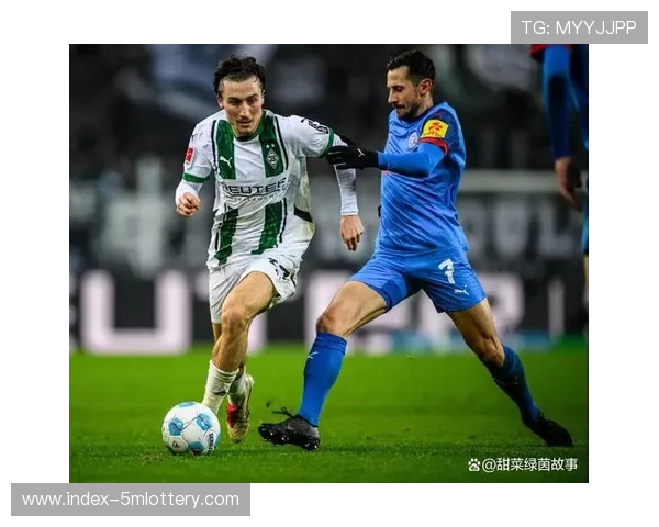 法兰克福3-0零封门兴格拉德巴赫，终结七轮不胜逼近欧战区